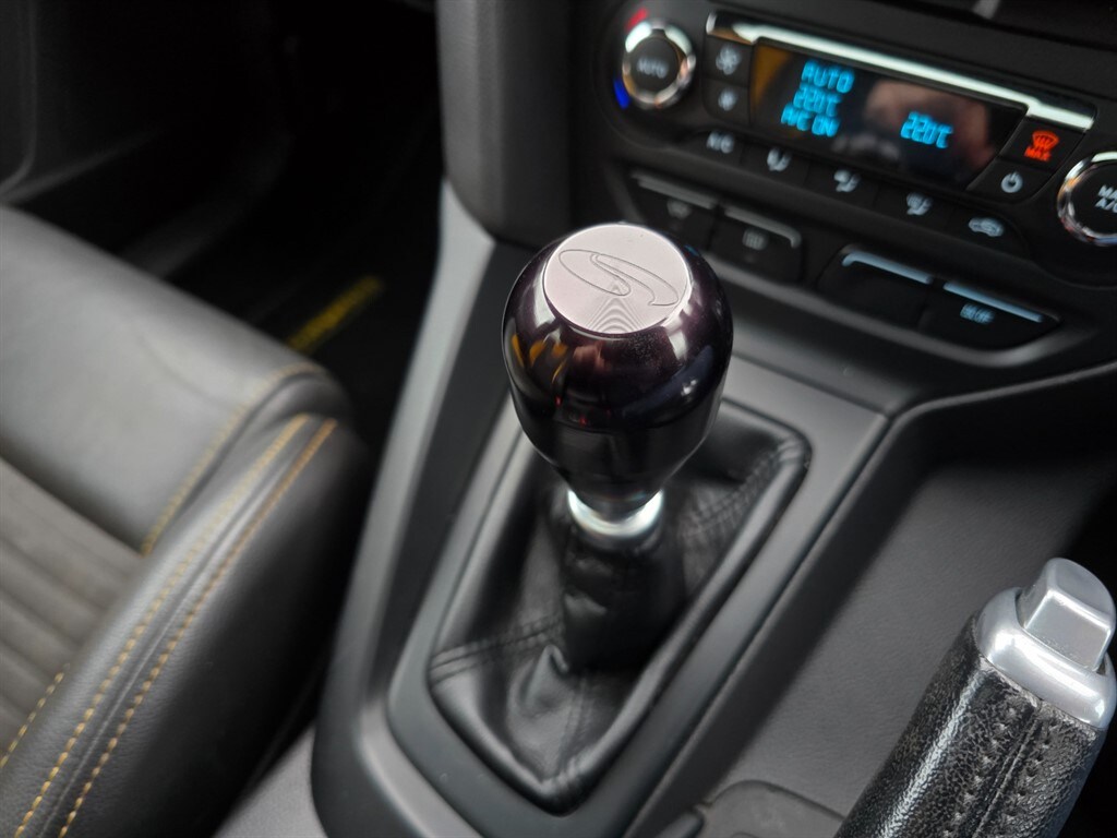 Used Ford Focus 2012 for sale - 77638337: Photo 24