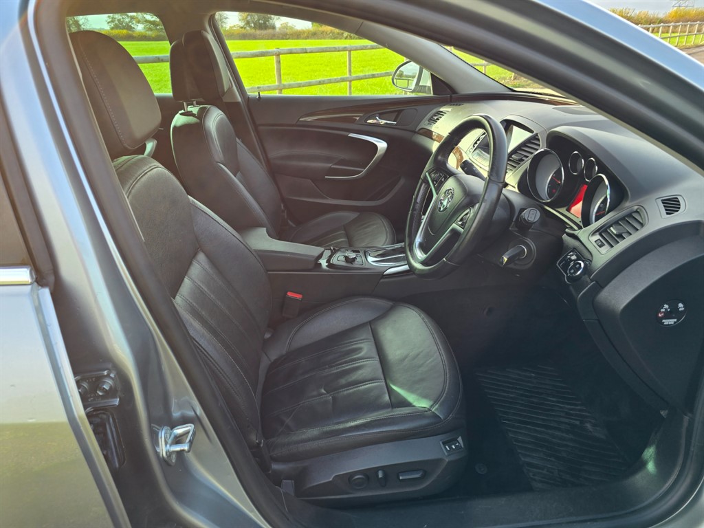 Used Vauxhall Insignia 2012 for sale - 76494204: Photo 11