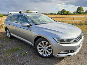 2018 - SE BUSINESS TDI BLUEMOTION TECH DSG 5-Door