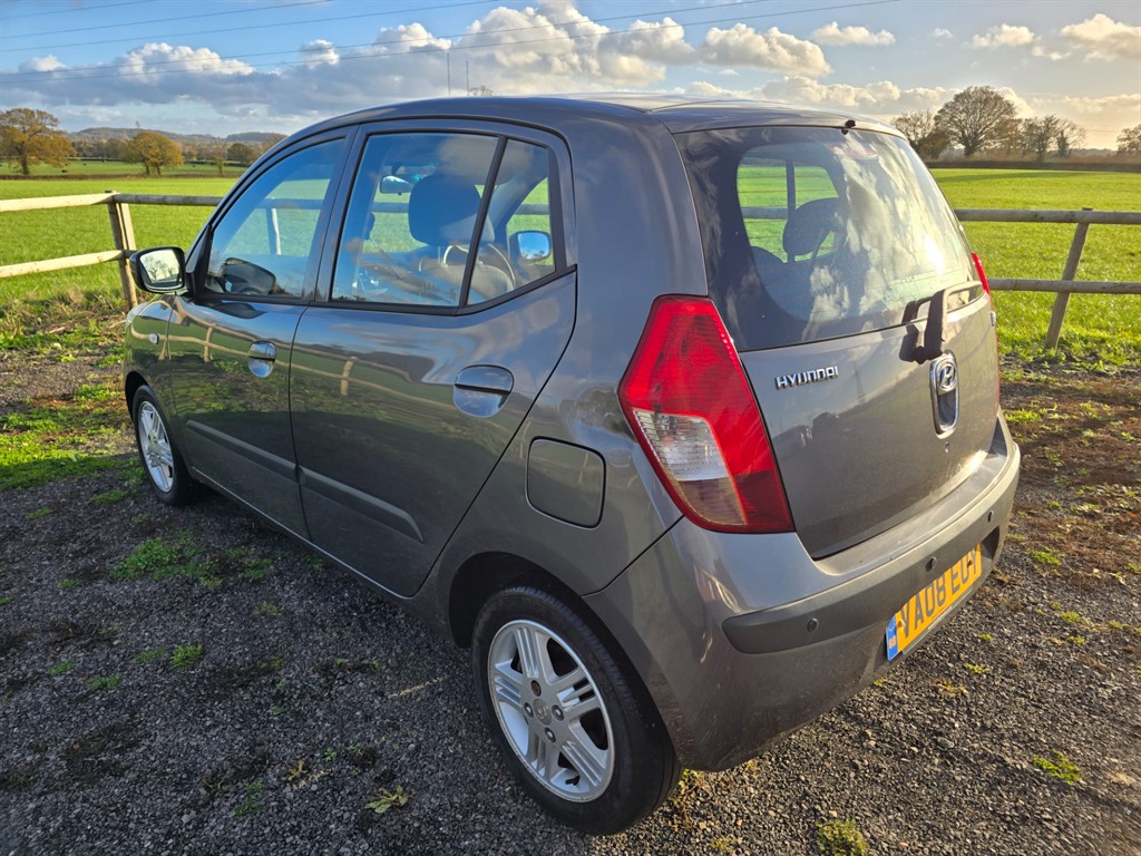 Used Hyundai i10 2008 for sale - 76672673: Photo 10