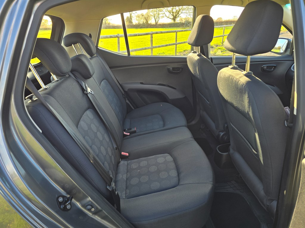 Used Hyundai i10 2008 for sale - 76672673: Photo 16