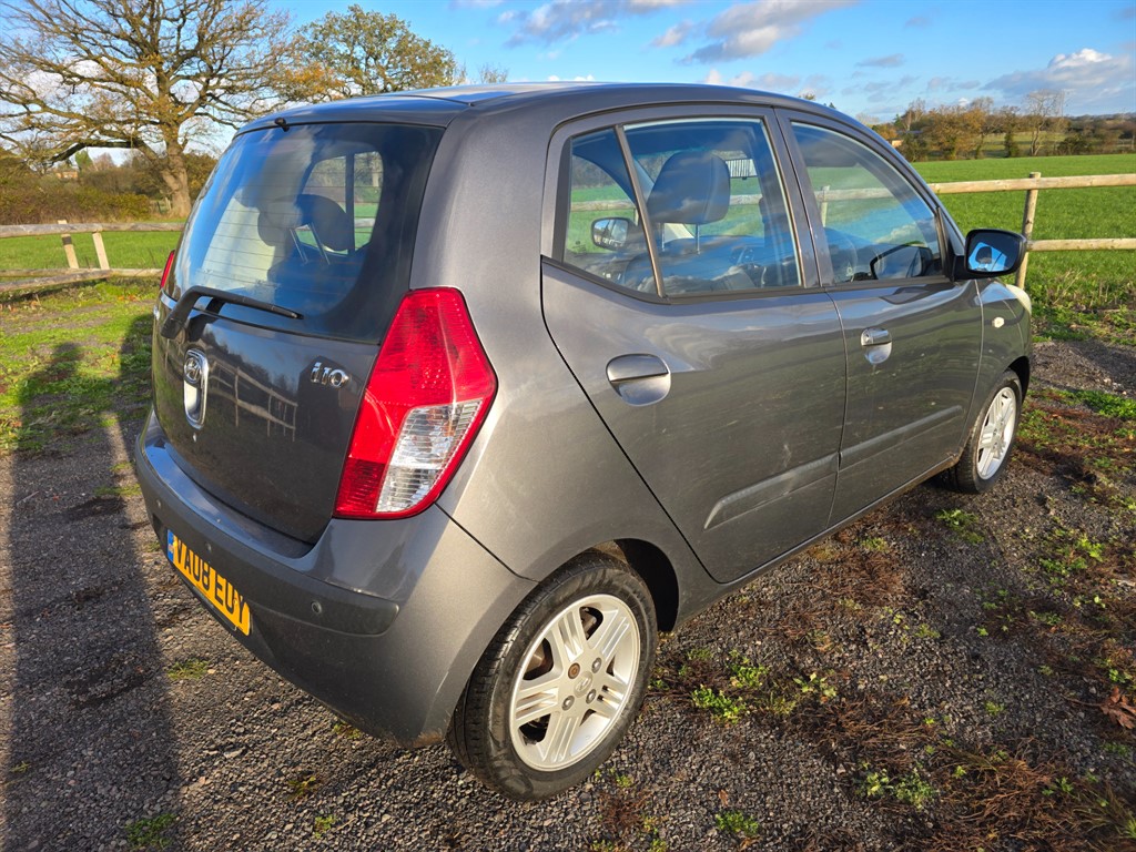 Used Hyundai i10 2008 for sale - 76672673: Photo 8