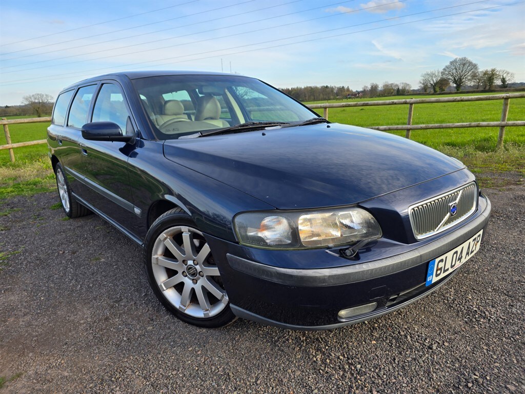 Used Volvo V70 2004 for sale - 78118111: Photo 28