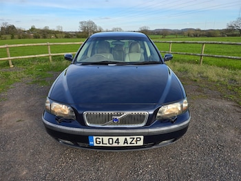 Used Volvo Other 2004 for sale - 78118111: Photo