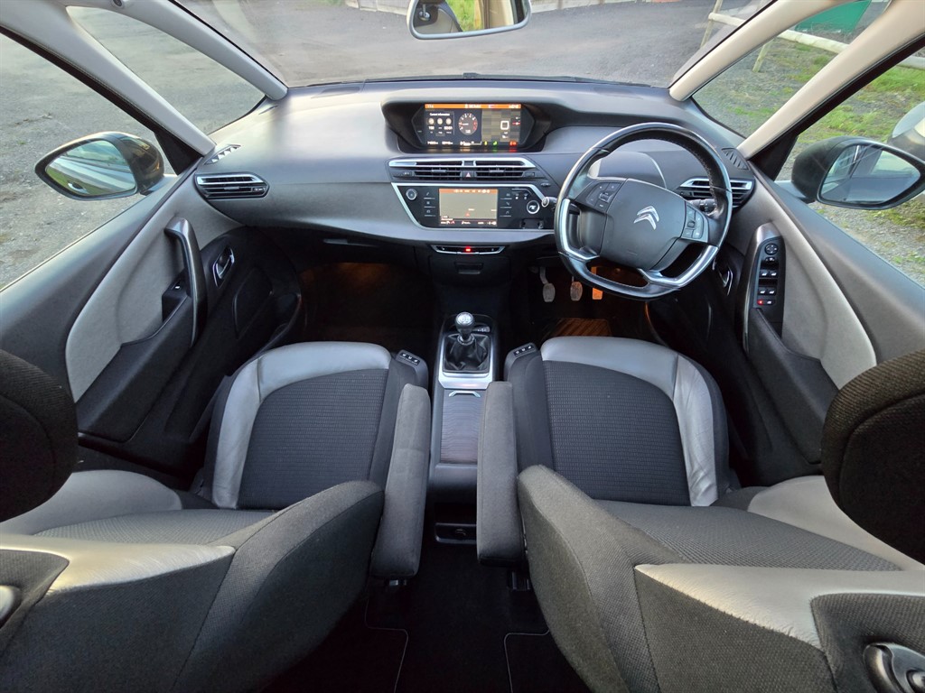 Used Citroen Grand C4 Picasso 2018 for sale - 77885648: Photo 13