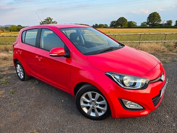 Used Hyundai i20 2013 for sale - 79257015: Photo