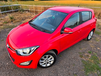 Used Hyundai i20 2013 for sale - 79257015: Photo