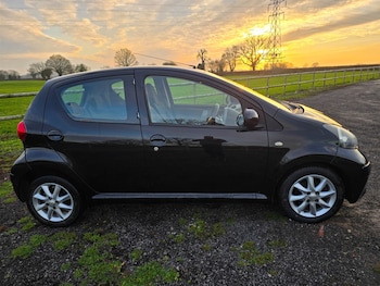 Used Toyota AYGO 2007 for sale - 76966997: Photo
