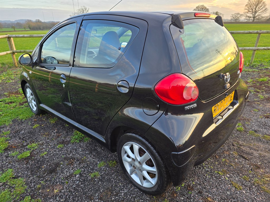 Used Toyota AYGO 2007 for sale - 76966997: Photo 8