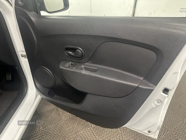 Used Dacia Logan MCV 2017 for sale - 76562737: Photo 18