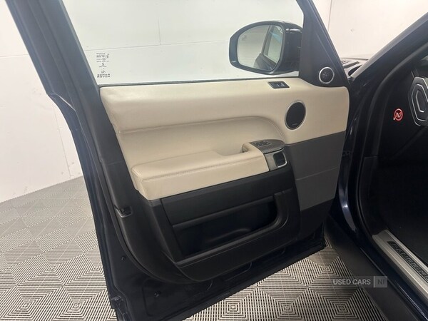 Used Land Rover Range Rover Sport 2017 for sale - 76667550: Photo 13
