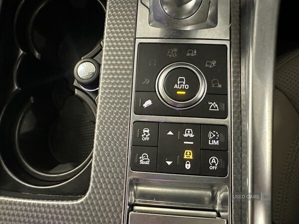 Used Land Rover Range Rover Sport 2017 for sale - 76667550: Photo 27