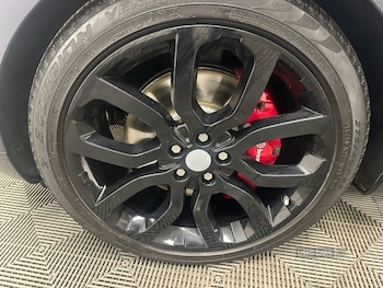 Used Land Rover Range Rover Sport 2017 for sale - 76667550: Photo