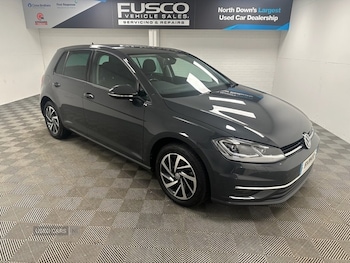 Used Volkswagen Golf 2019 for sale - 76998392: Photo