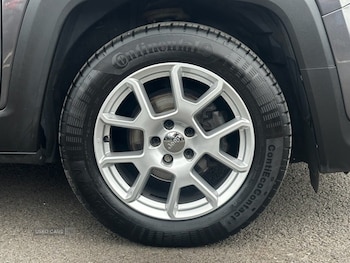 Used Jeep Renegade 2021 for sale - 79577840: Photo