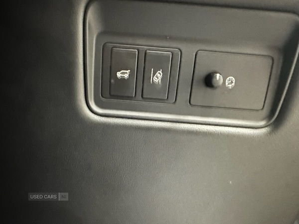 Used Land Rover Range Rover Sport 2017 for sale - 76573833: Photo 16