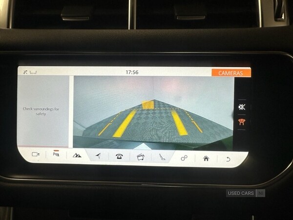 Used Land Rover Range Rover Sport 2017 for sale - 76573833: Photo 32