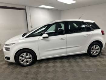 Used Citroen C4 Picasso 2016 for sale - 74586122: Photo