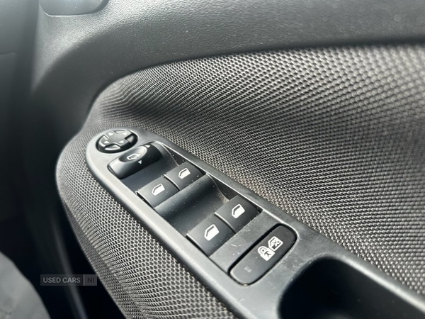 Used Citroen C3 Picasso 2016 for sale - 77884058: Photo 14