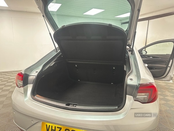 Used Vauxhall Insignia 2017 for sale - 77120946: Photo 11