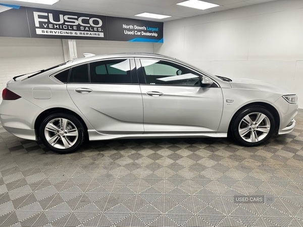 Used Vauxhall Insignia 2017 for sale - 77120946: Photo 8