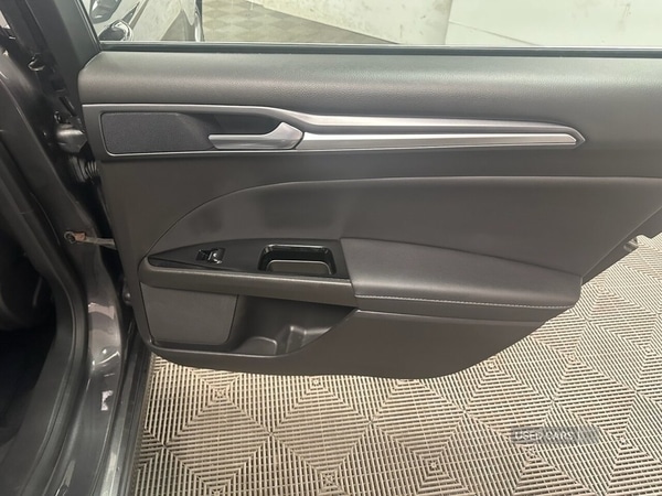 Used Ford Mondeo 2018 for sale - 76551297: Photo 11