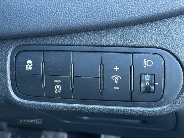 Used Kia Carens 2017 for sale - 77613514: Photo 8