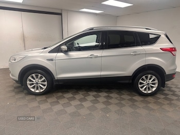 Used Ford Kuga 2016 for sale - 77009102: Photo
