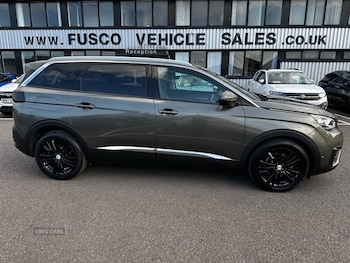Used Peugeot 5008 2018 for sale - 79534052: Photo