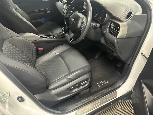 Used Toyota C-HR 2023 for sale - 75647758: Photo 15
