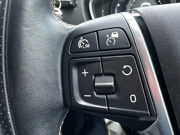 Used Volvo V40 2018 for sale - 77560319: Photo 15