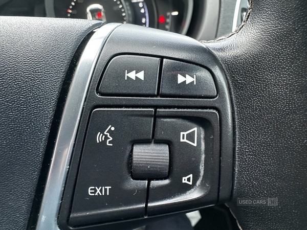 Used Volvo V40 2018 for sale - 77560319: Photo 16