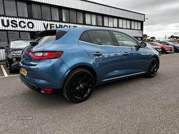 Used Renault Megane 2018 for sale - 79577839: Photo