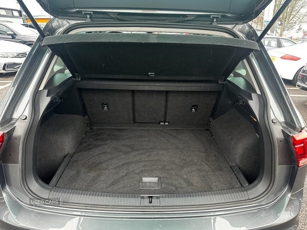 Used Volkswagen Tiguan 2018 for sale - 78136685: Photo 12