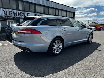 Used Jaguar XF 2014 for sale - 79497644: Photo