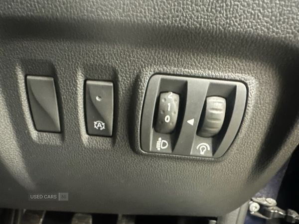 Used Renault Captur 2017 for sale - 76474291: Photo 16