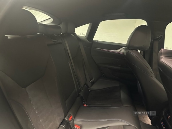 Used BMW i4 2022 for sale - 76936858: Photo 17