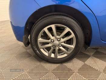 Used Toyota Yaris 2015 for sale - 75115388: Photo