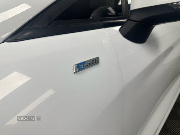 Used Ford Fiesta 2018 for sale - 76899912: Photo 11