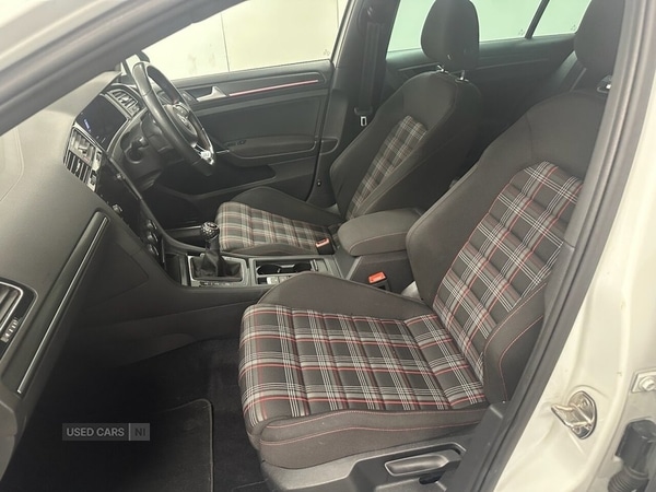 Used Volkswagen Golf 2017 for sale - 76123321: Photo 12