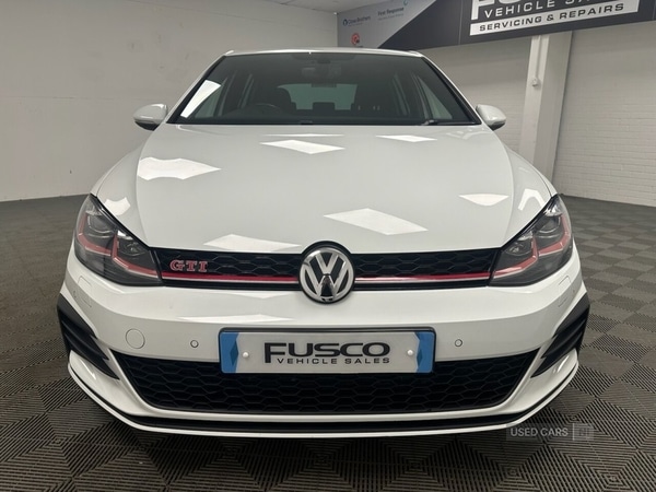 Used Volkswagen Golf 2017 for sale - 76123321: Photo 2