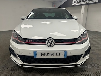 Used Volkswagen Golf 2017 for sale - 76123321: Photo 2