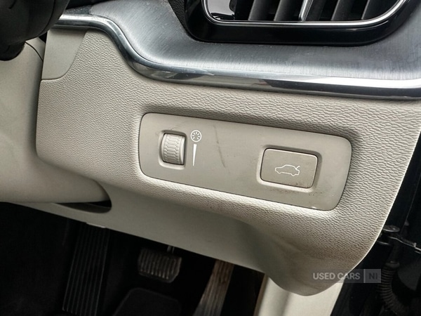 Used Volvo XC60 2021 for sale - 77626817: Photo 15