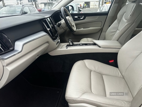 Used Volvo XC60 2021 for sale - 77626817: Photo 8