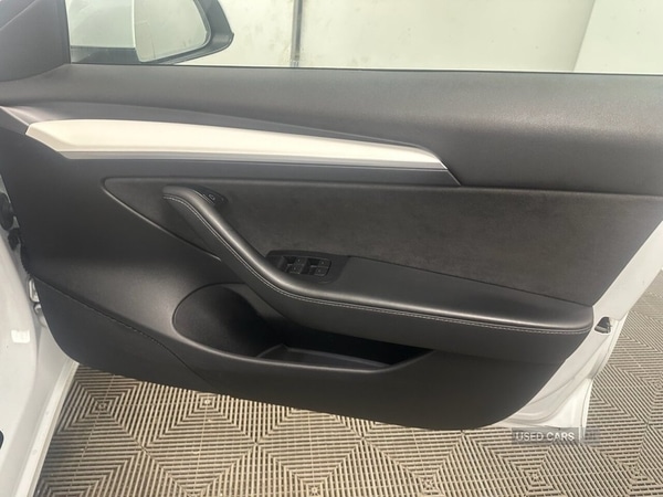 Used Tesla Model 3 2021 for sale - 76433631: Photo 15