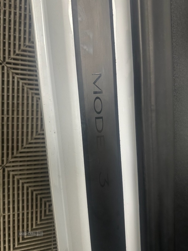 Used Tesla Model 3 2021 for sale - 76433631: Photo 17