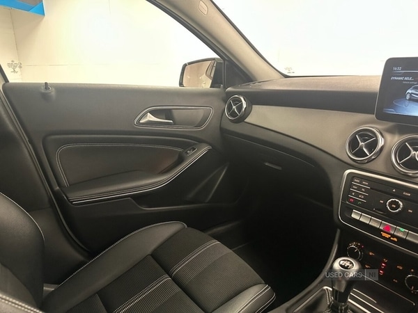 Used Mercedes-Benz GLA 2018 for sale - 76597597: Photo 30