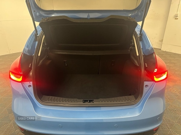 Used Ford Focus 2017 for sale - 76899895: Photo 11