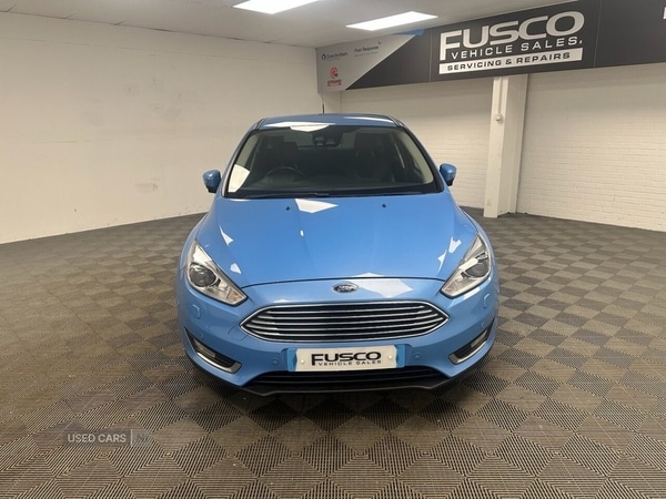 Used Ford Focus 2017 for sale - 76899895: Photo 2