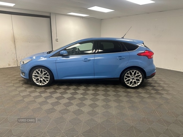 Used Ford Focus 2017 for sale - 76899895: Photo 3